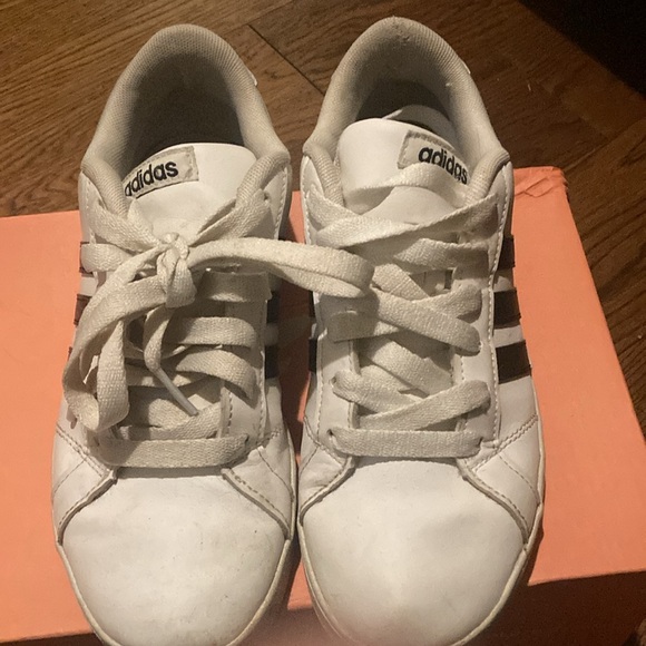 ADIDAS SNEAKERS - Picture 2 of 4